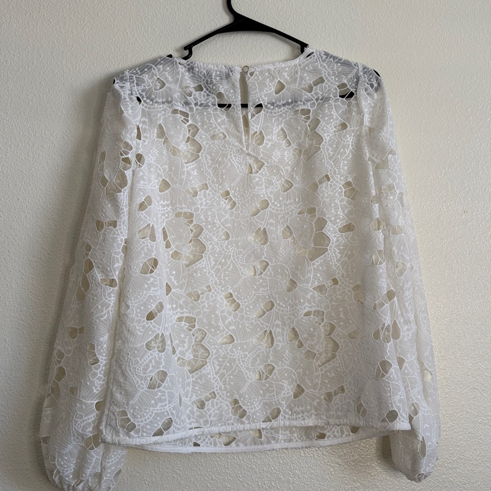 WHBM White Laced Floral See Through Blouse (Box E) - Picture 6 of 6